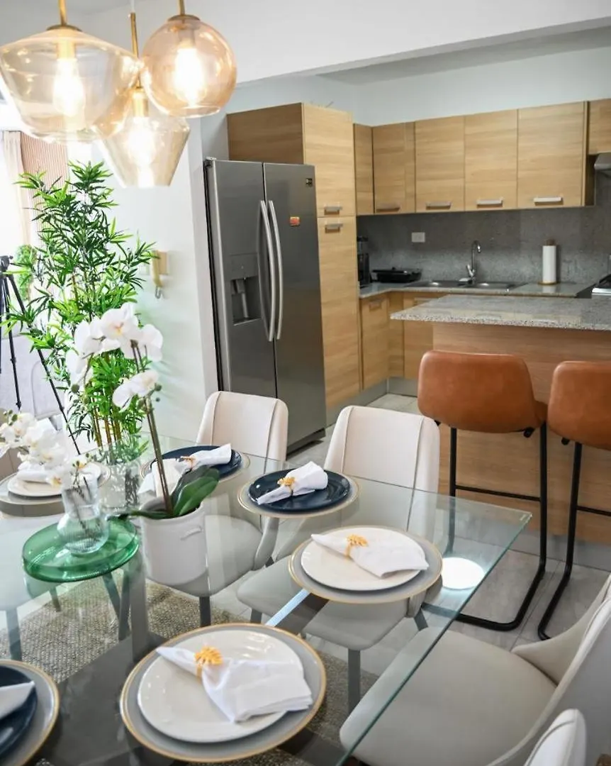 Modern Colonial Water View Apartment Calero 0*,