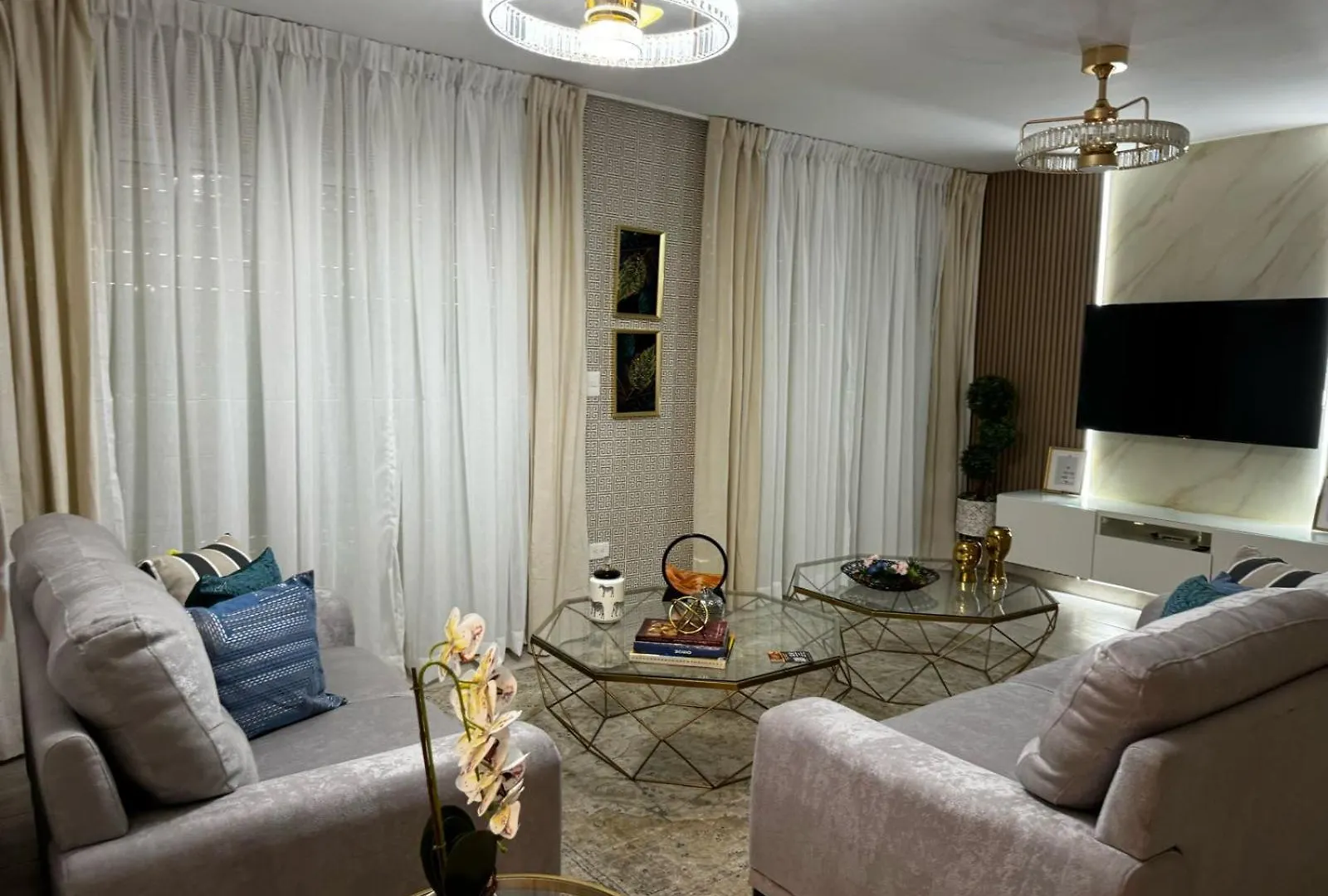 Modern Colonial Water View Apartment Calero
